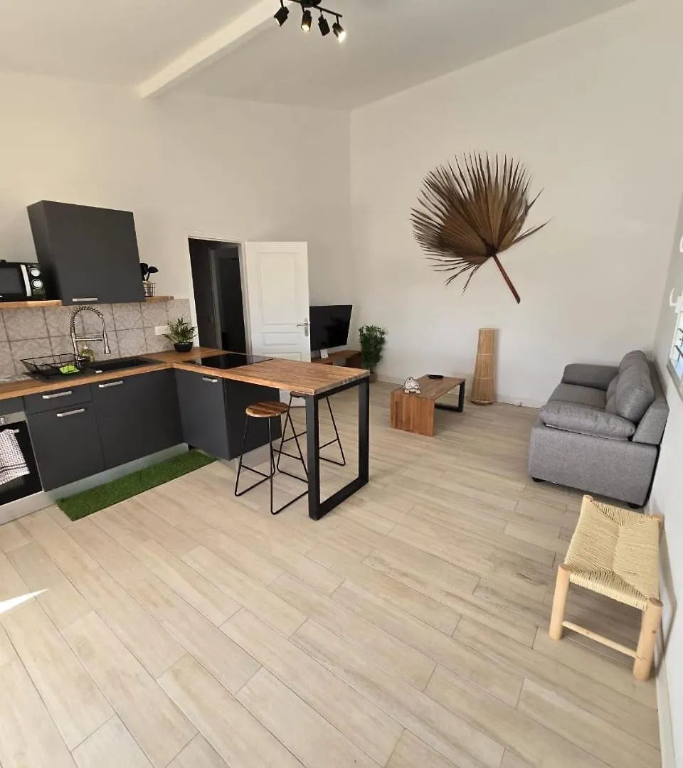 Apartment Appartement Au Centre De Gosier 7 Le Gosier