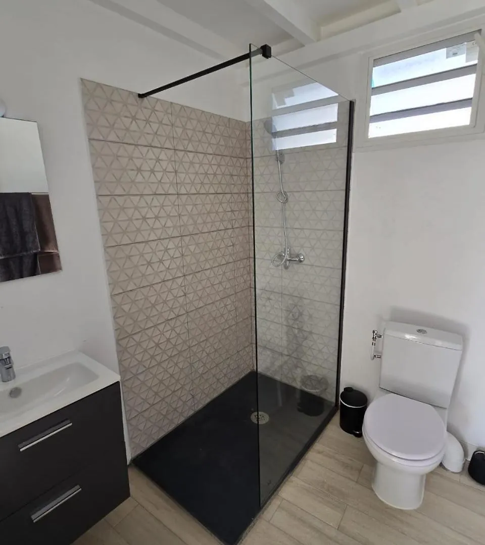 Apartment Appartement Au Centre De Gosier 7 Le Gosier